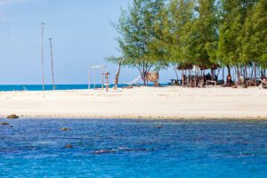 Koh Mad Sum seen from afar